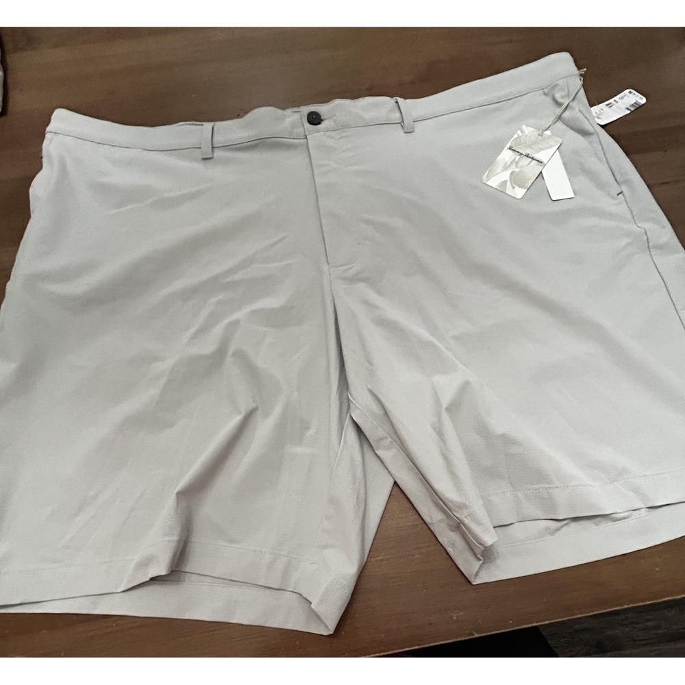 Tommy Bahama Men's Shorts Chip Shot Solid Performance Ocean Sand Flat NEW 52x10